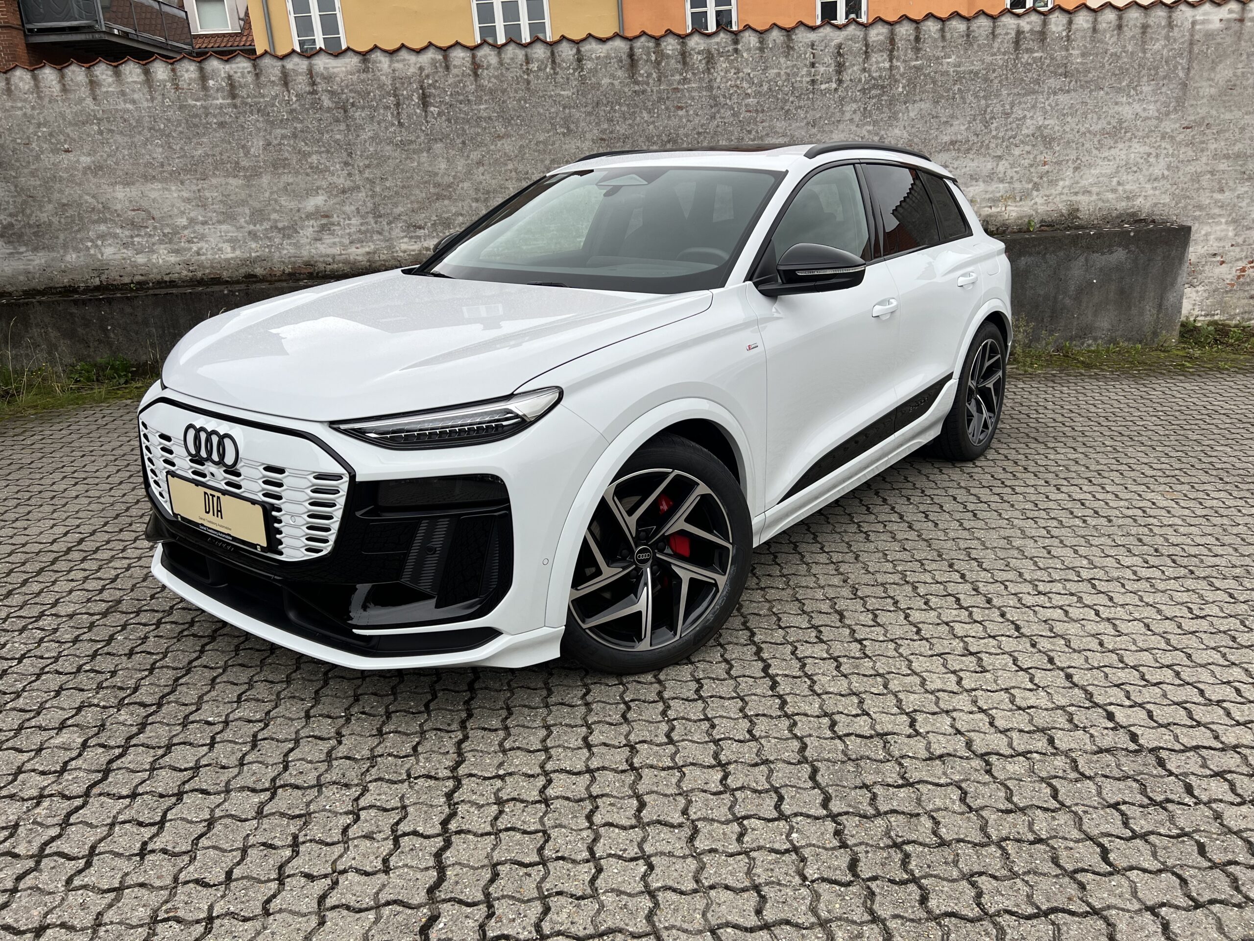 Audi Q6 e-tron fra DTA